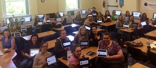 Rang nuacháilithe Mháistir Gairmiúil san Oideachas (MGO) - Apple Teachers-image